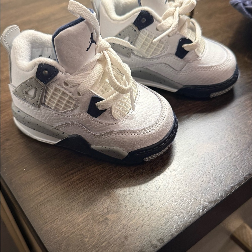Jordan low 4 Retro Midnight Navy 4C
